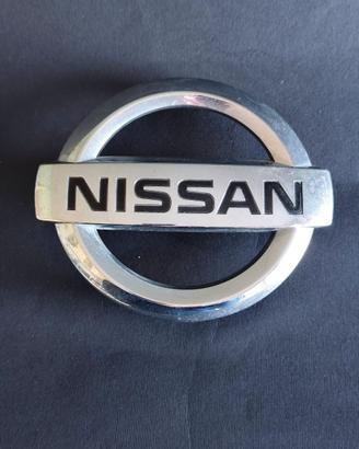 Fregio Originale Nissan Atleon – Nuovo NOS