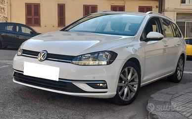 Volkswagen Golf Variant 1.6 TDI 115CV Executive (F