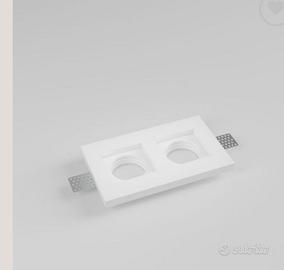 Faretti in gesso bianco