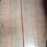 Listoni in legno  per pavimento  