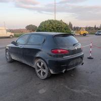 Alfa romeo 147 937 1.9 16v q2 150cv ricambi