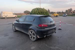 Alfa romeo 147 937 1.9 16v q2 150cv ricambi
