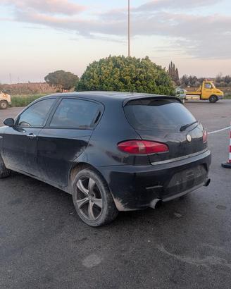 Alfa romeo 147 937 1.9 16v q2 150cv ricambi