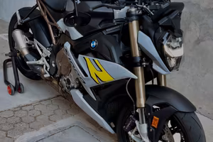 BMW s1000r 2021 24000 km