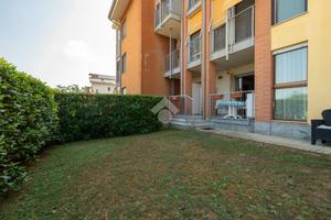 4 LOCALI A CASELLE TORINESE