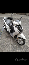 Honda sh 125abs