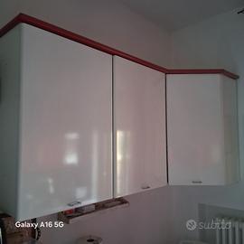 cucina completa di elettrodomestici 