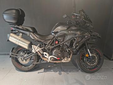 Benelli TRK 502 OPERAZIONE 50%
