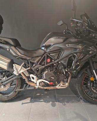 Benelli TRK 502 OPERAZIONE 50%