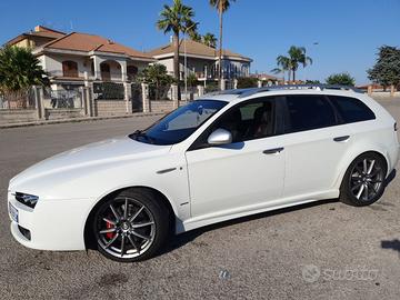 Alfa Romeo 159 Sportwagon TI 2.0 JTDM 170cv🇮🇹ITA