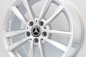 Cerchi in lega da 17 Mercedes A B CLA nuovi