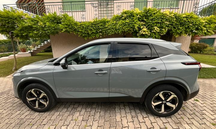 Nissan Qashqai 1.3 mhev Premiere Edition 2wd 140cv