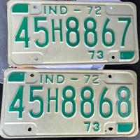 2 Targhe USA 1972-73 RARITÀ numeri  progressivi