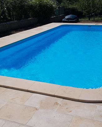 PISCINA IN VETRORESINA MODELLO SALARIA 8,5