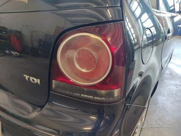 Fanale posteriore destro VOLKSWAGEN POLO del 2008