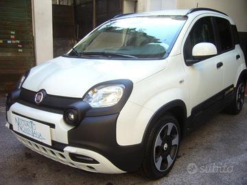 FIAT Panda Cross Pandina 1.0 FireFly Hybrid 5°P