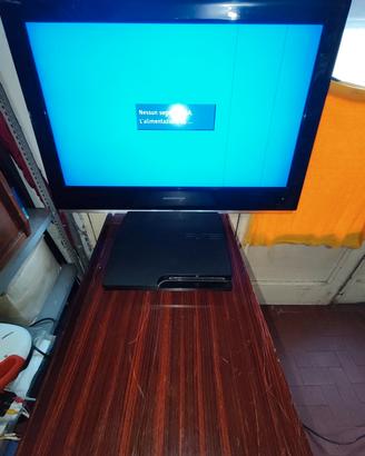PS3+ TV+ 2 controller+ 5 giochi  prezzo trattabile