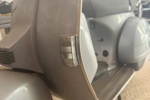 Vespa piaggio 150 cc anno 2005