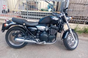 Triumph Legend 900