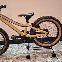 Commencal ramones 16