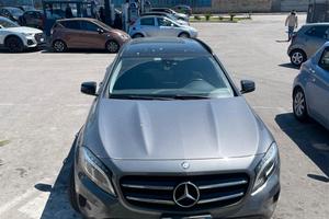 Mercedes GLA