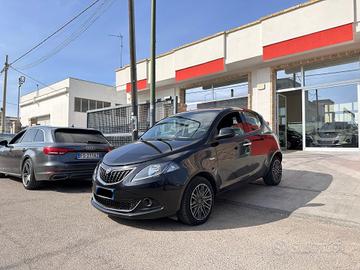 Lancia Ypsilon 1.0 FireFly 5 porte Hybrid UnYca-20