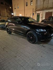 Jaguar f pace 2.0 180 CV