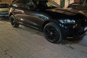 Jaguar f pace 2.0 180 CV