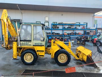 TERNA SNODATA BENFRA 1.45B CON RETROESCAVATORE