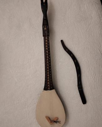 Lahuta, gusla.