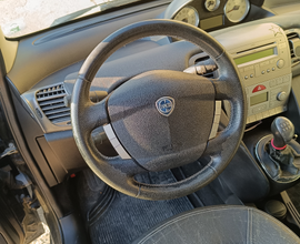 Lancia Ypsilon Momo Design 1.3 Multijet 105cv