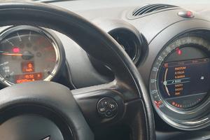 mini countryman  1,6 ,2015 .  150000 km