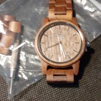 Orologio da polso in legno