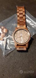 Orologio da polso in legno