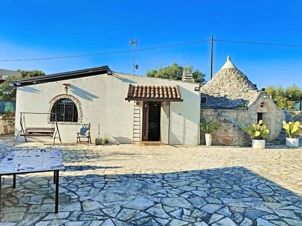 Rustico a Castellana Grotte, 4 locali