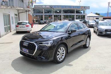 AUDI - Q3 Sportback - 35 TDI S Tronic Business