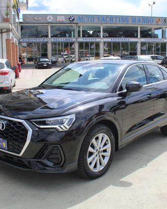 AUDI - Q3 Sportback - 35 TDI S Tronic Business