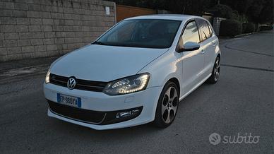 VW Polo 2013 1.6 TDI 90cv R-Line 