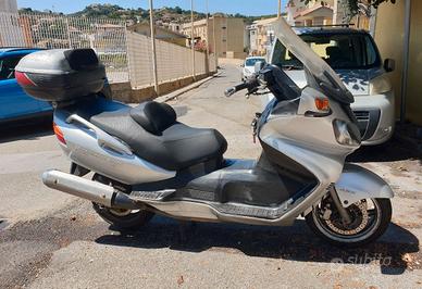 Suzuki Burgman 650 Executive ABS