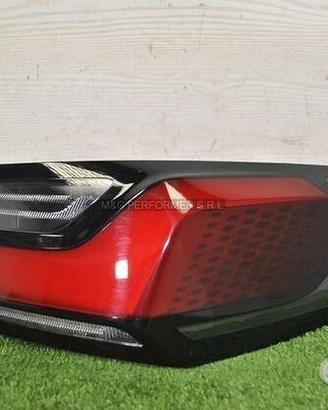 BMW serie 2 U06 8494360 Fanale LED destro