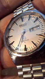 Vintage 1976 Seiko Superior Quartz 4883-8001 JDM