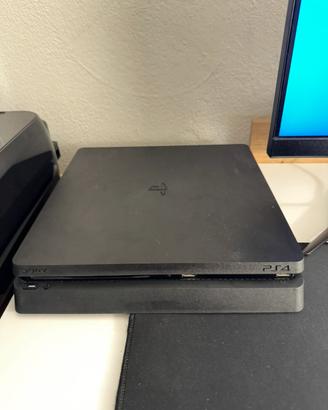 PlayStation 4 Slim 1TB