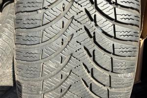 Gomme 205 / 55R16