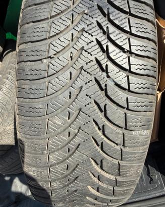 Gomme 205 / 55R16