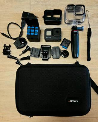 GoPro Hero 8 + Accessori 