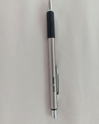 Penna a sfera vintage Mod. Pentel B450