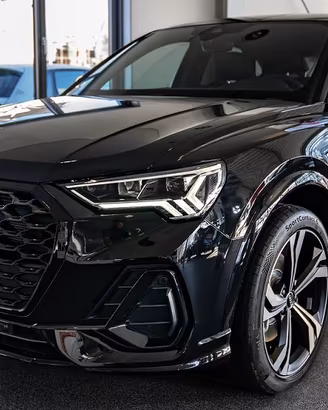Audi Q3 Sportback SLine in ricambio
