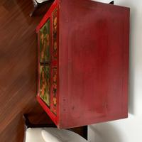 Mobiletto antiquariato orientale