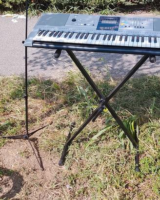 Yamaha tastira