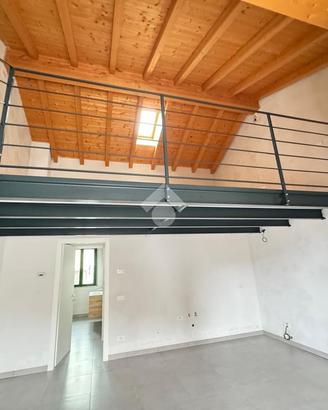 2 LOCALI A SUNO